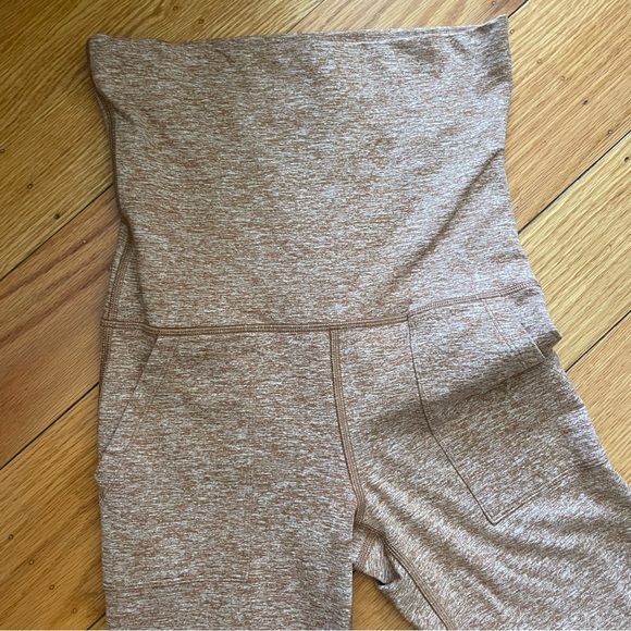 EUC Offline by Aerie Spacedye Heather Orange Rust Foldover Yoga Pants - Picture 5 of 10